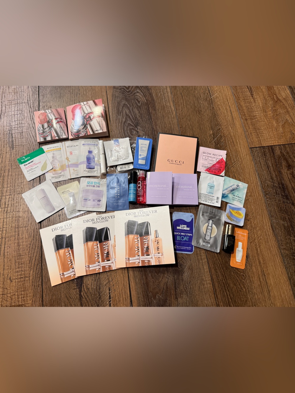 🆕 Assorted Beauty Samples Bundle
